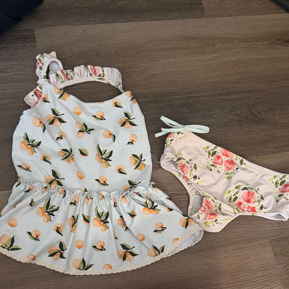 Sweet honey Girls Peach-Print Two-Piece Swim Set - Light Blue / Floral